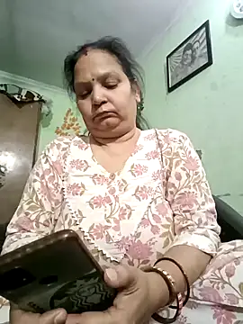 Kavya kapoor online show from February 2025 05:16:01 PM
