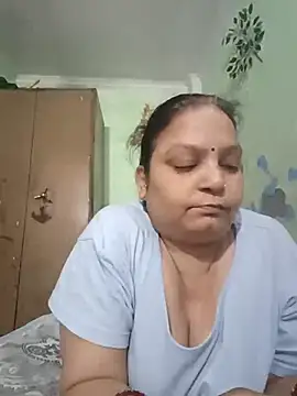 Snapshot of Kavya_kapoor chatting on October 2025 07:27:01 AM Kavya kapoor online show from October 2025 07:27:01 AM