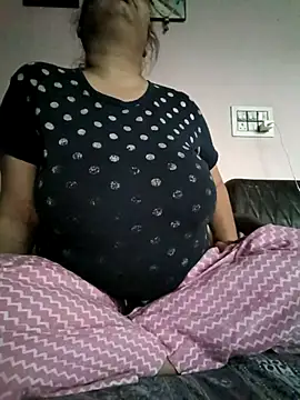 Snapshot of Kavya_kapoor chatting on October 2025 10:56:02 AM Kavya kapoor online show from October 2025 10:56:02 AM