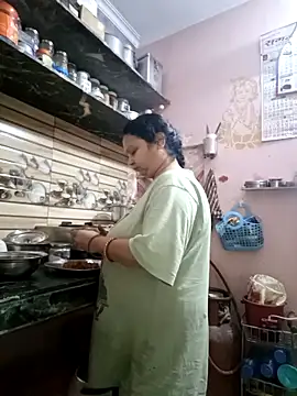 Snapshot of Kavya_kapoor chatting on October 2025 02:42:01 AM Kavya kapoor online show from October 2025 02:42:01 AM