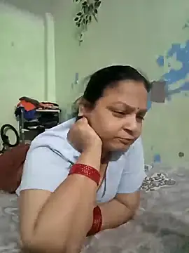 Snapshot of Kavya_kapoor chatting on November 2025 05:01:01 PM Kavya kapoor online show from November 2025 05:01:01 PM