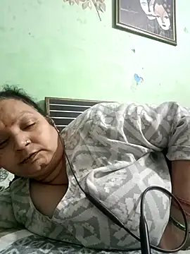 Snapshot of Kavya_kapoor chatting on December 2025 05:41:01 PM Kavya kapoor online show from December 2025 05:41:01 PM