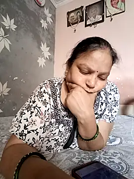 Kavya kapoor online show from June 2026 04:33:01 AM