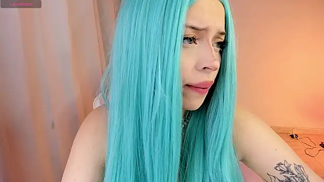 Kendall Bunnyy online show from June 2026 07:23:01 PM
