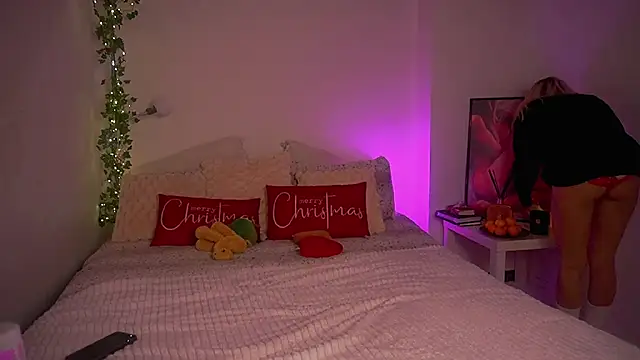 Heidi11 online show from December 2024 01:29:02 AM