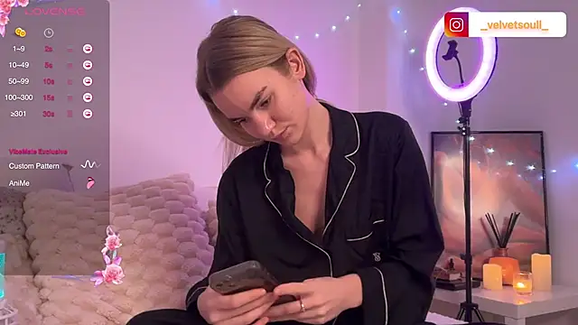 Heidi11 online show from January 2025 11:08:01 PM