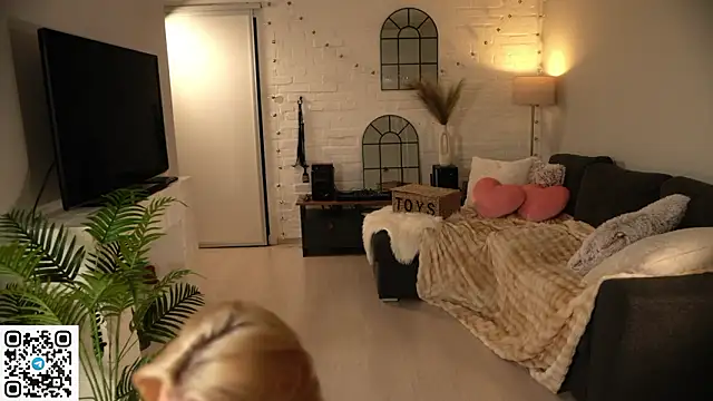 Heidi11 online show from March 2026 06:35:01 PM