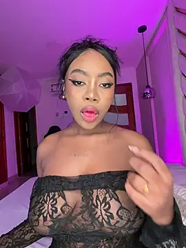 Lola King online show from May 2026 03:47:02 AM
