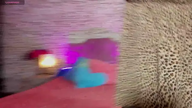 Snapshot of kitty_queen10 chatting on September 2025 12:27:02 PM kitty queen10 online show from September 2025 12:27:02 PM