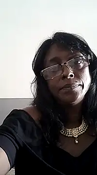 Snapshot of mamakarma1403 chatting on March 2025 01:56:01 AM mamakarma1403 online show from March 2025 01:56:01 AM