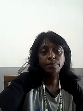 Snapshot of mamakarma1403 chatting on March 2025 03:37:02 AM mamakarma1403 online show from March 2025 03:37:02 AM