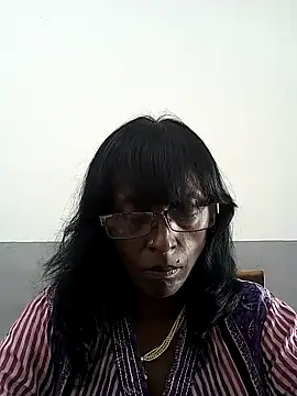 Snapshot of mamakarma1403 chatting on March 2025 01:43:02 AM mamakarma1403 online show from March 2025 01:43:02 AM