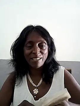 Snapshot of mamakarma1403 chatting on March 2025 03:34:01 AM mamakarma1403 online show from March 2025 03:34:01 AM