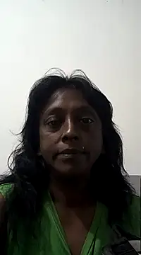 Snapshot of mamakarma1403 chatting on March 2025 11:45:02 PM mamakarma1403 online show from March 2025 11:45:02 PM