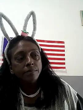 Snapshot of mamakarma1403 chatting on September 2025 03:00:02 AM mamakarma1403 online show from September 2025 03:00:02 AM