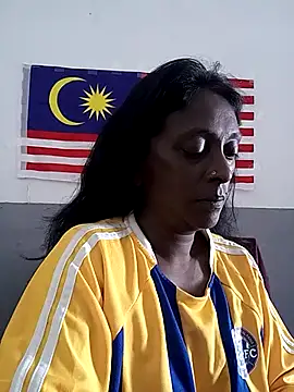 Snapshot of mamakarma1403 chatting on October 2025 03:02:02 AM mamakarma1403 online show from October 2025 03:02:02 AM