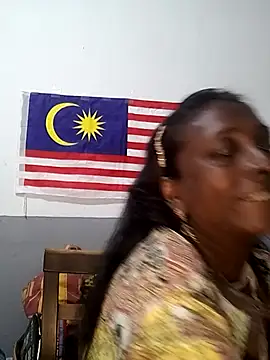 Snapshot of mamakarma1403 chatting on October 2025 01:53:02 PM mamakarma1403 online show from October 2025 01:53:02 PM