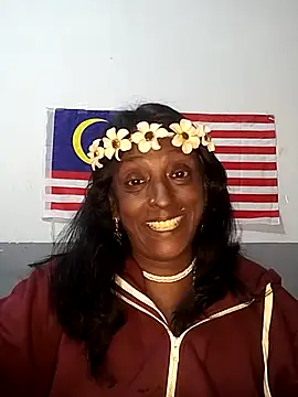 Snapshot of mamakarma1403 chatting on October 2025 04:39:01 PM mamakarma1403 online show from October 2025 04:39:01 PM