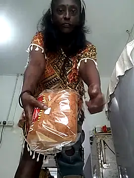 Snapshot of mamakarma1403 chatting on October 2025 01:39:01 AM mamakarma1403 online show from October 2025 01:39:01 AM