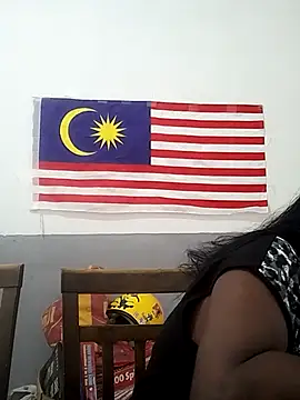 Snapshot of mamakarma1403 chatting on November 2025 04:44:02 AM mamakarma1403 online show from November 2025 04:44:02 AM