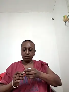 mamakarma1403 online show from June 2026 12:56:02 AM