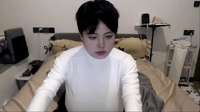 Snapshot of lunalunali chatting on December 2025 12:14:02 PM lunalunali online show from December 2025 12:14:02 PM