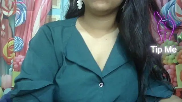 Preeti-Sexy online show from May 2026 04:42:02 AM