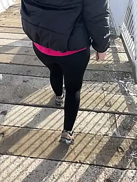 Snapshot of Artur6663 chatting on November 2025 08:46:02 AM Artur6663 online show from November 2025 08:46:02 AM