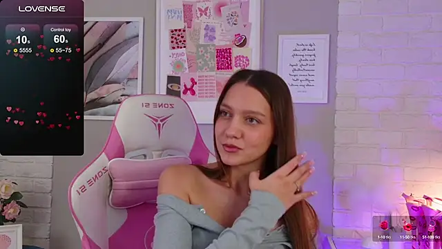 Snapshot of AliceBrayan chatting on March 2025 11:39:02 AM AliceBrayan online show from March 2025 11:39:02 AM