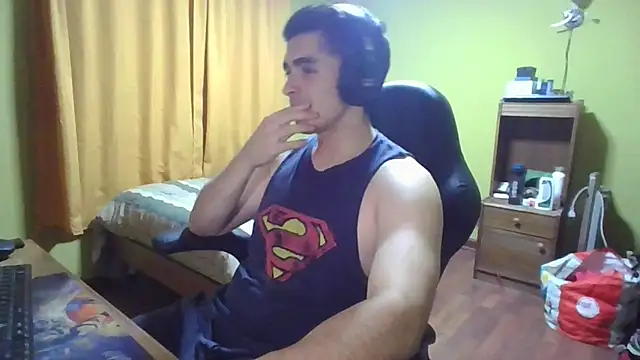 r paulo25 online show from December 2024 04:22:02 AM