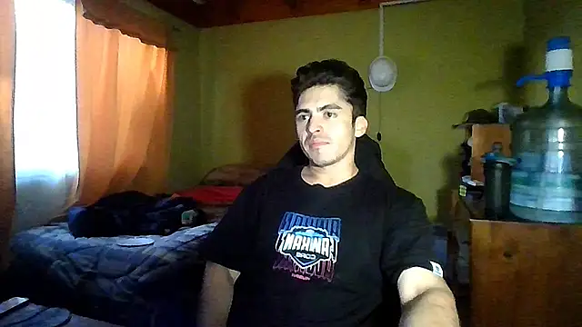 r paulo25 online show from February 2026 11:31:01 PM