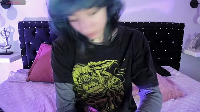 Ghosty Doll online show from September 2025 05:04:01 PM