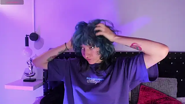 Ghosty Doll online show from September 2025 01:27:01 PM