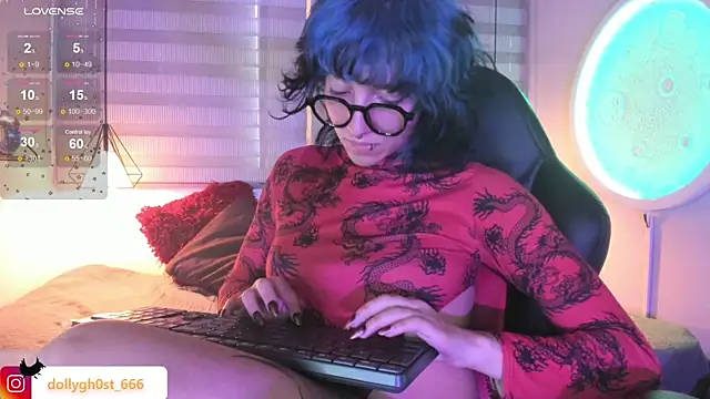 Ghosty Doll online show from April 2026 05:21:02 PM
