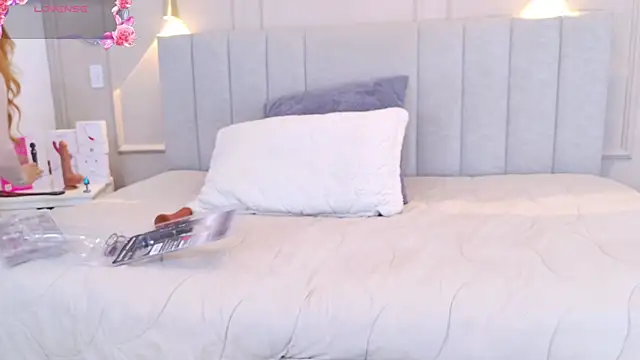 april rousse online show from October 2025 02:51:02 PM