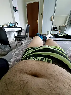 Snapshot of pascalino100 chatting on September 2025 09:13:01 AM pascalino100 online show from September 2025 09:13:01 AM