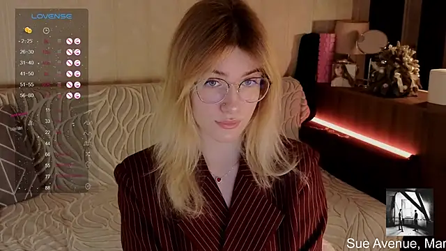 Snapshot of SpiceJessy chatting on December 2024 04:04:01 PM SpiceJessy online show from December 2024 04:04:01 PM