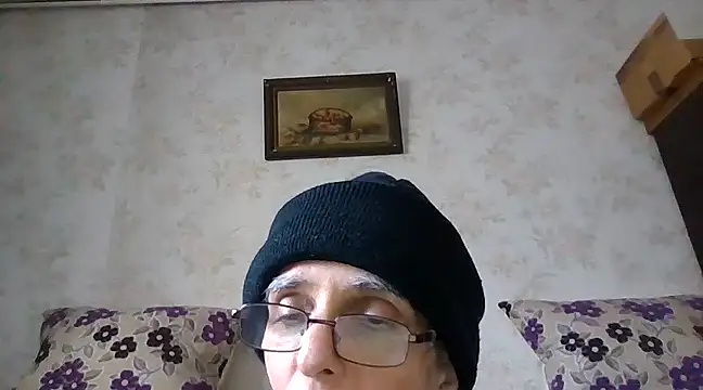 mariusica1xh online show from February 2025 02:10:01 PM