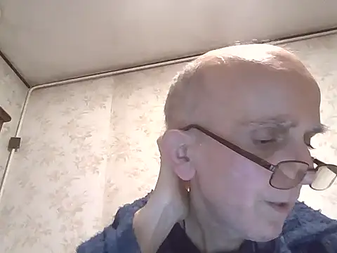 mariusica1xh online show from December 2025 10:06:01 PM