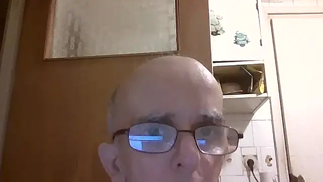 mariusica1xh online show from July 2026 10:34:02 PM