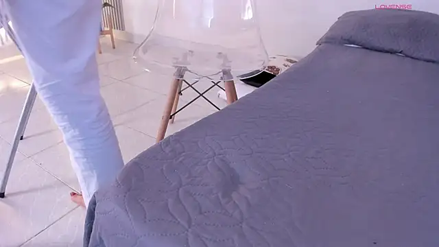 Angela donnato online show from January 2026 03:43:01 AM