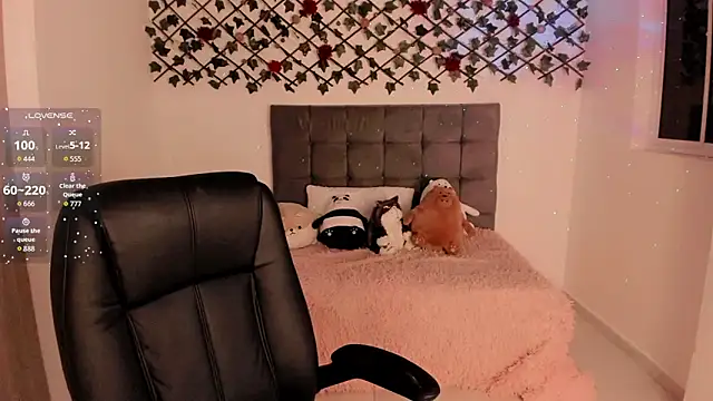 Lilith Miller21 online show from October 2025 09:16:01 PM