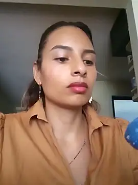 Snapshot of mykaelahoney chatting on September 2025 07:06:02 PM mykaelahoney online show from September 2025 07:06:02 PM