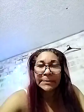 CafeCaliente69 online show from December 2024 04:00:01 AM