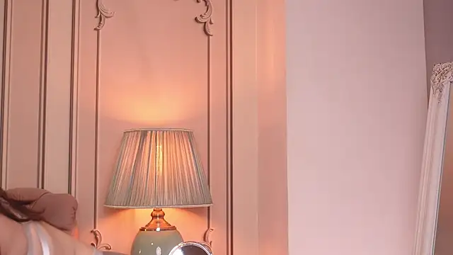 Snapshot of MayaVixxen chatting on February 2025 03:20:01 AM MayaVixxen online show from February 2025 03:20:01 AM