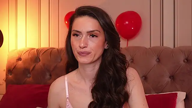 Snapshot of MayaVixxen chatting on February 2025 06:23:01 AM MayaVixxen online show from February 2025 06:23:01 AM