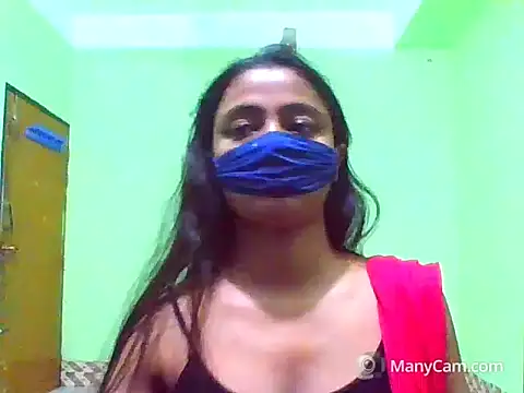 Snapshot of desi_diva chatting on December 2025 06:35:02 PM desi diva online show from December 2025 06:35:02 PM