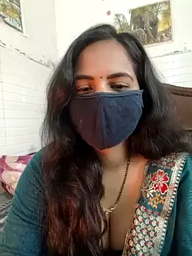 Snapshot of Nehubhabhi26 chatting on February 2025 07:05:01 AM Nehubhabhi26 online show from February 2025 07:05:01 AM