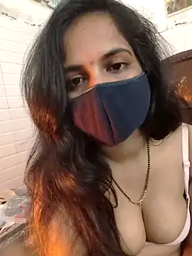 Snapshot of Nehubhabhi26 chatting on February 2025 11:05:02 AM Nehubhabhi26 online show from February 2025 11:05:02 AM