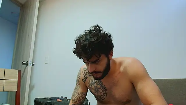 thomas gun online show from May 2026 10:59:01 PM